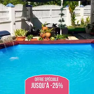 Le Sable Bleu - Evasion Tropicale A Sainte-anne - 5min - Piscine - Parking - Climatise - Vue Sur Les Palmiers - Parfait Pour Sejours En Famille Ou Entre Amis Sainte-Anne (Grande-Terre)